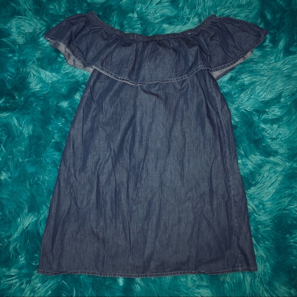 off the shoulder ruffled dress